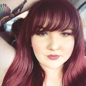 Meet your Posher, Lindsey